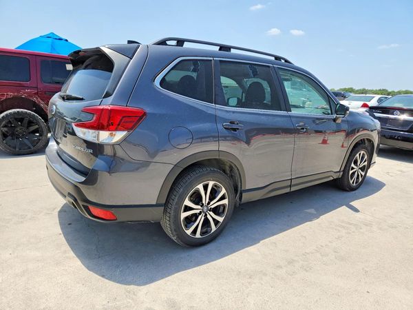 2024 SUBARU FORESTER