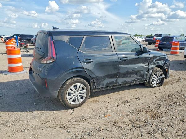 2024 KIA SOUL LX, S