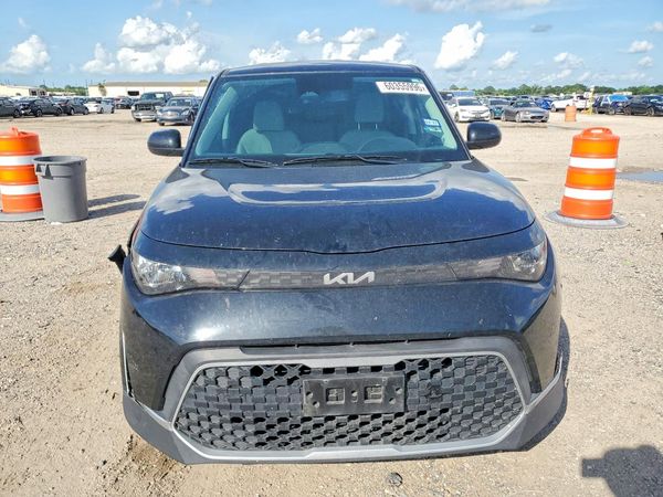 2024 KIA SOUL LX, S