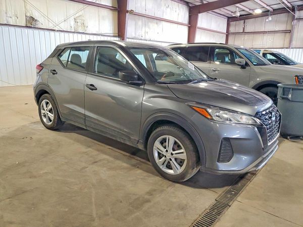 2022 NISSAN KICKS S