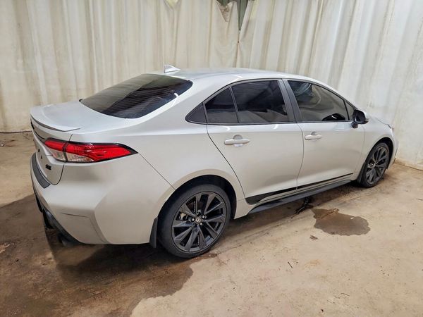 2025 TOYOTA COROLLA SE