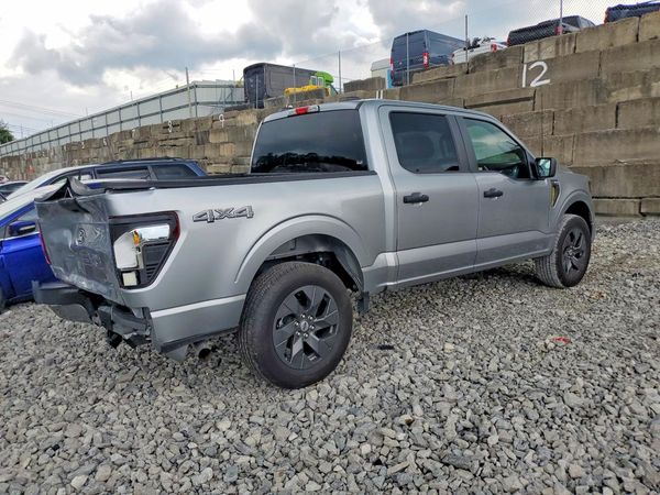 2025 FORD F150