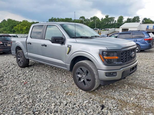 2025 FORD F150