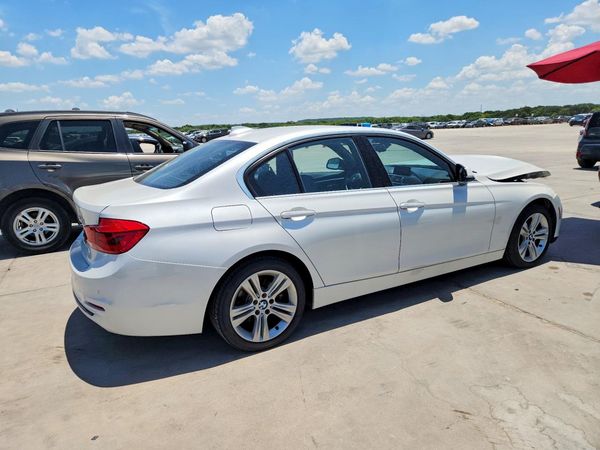 2017 BMW 330