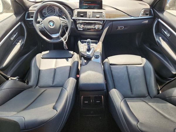 2017 BMW 330