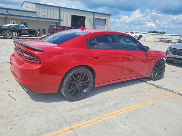 2016 DODGE CHARGER SXT