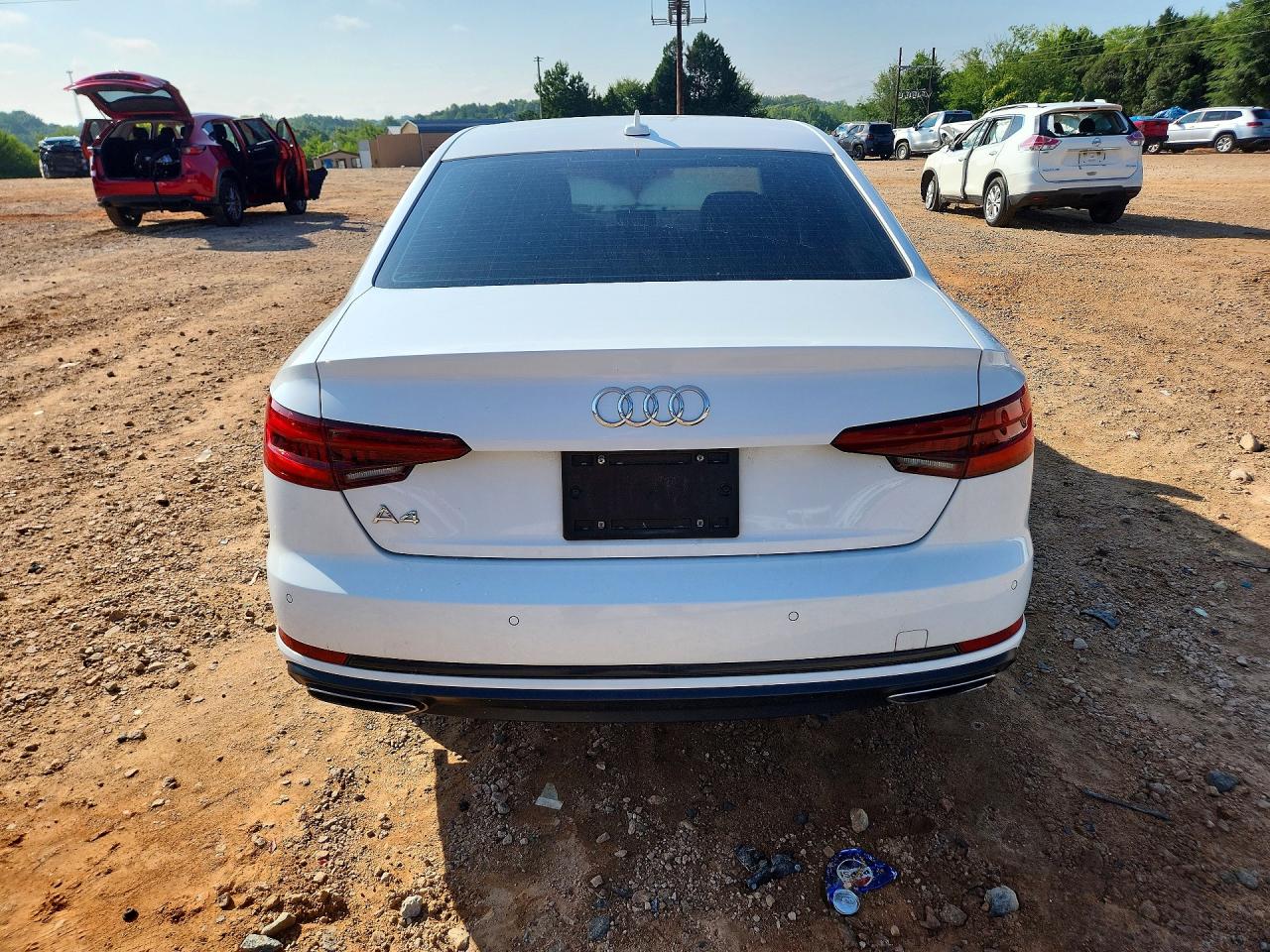 2019 AUDI A4 Premium, Titanium