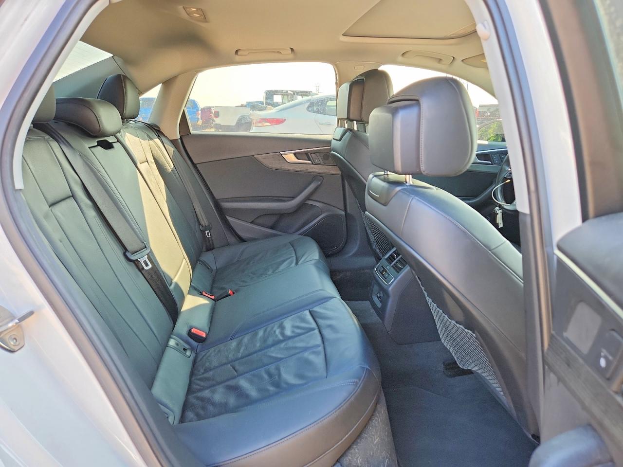 2019 AUDI A4 Premium, Titanium