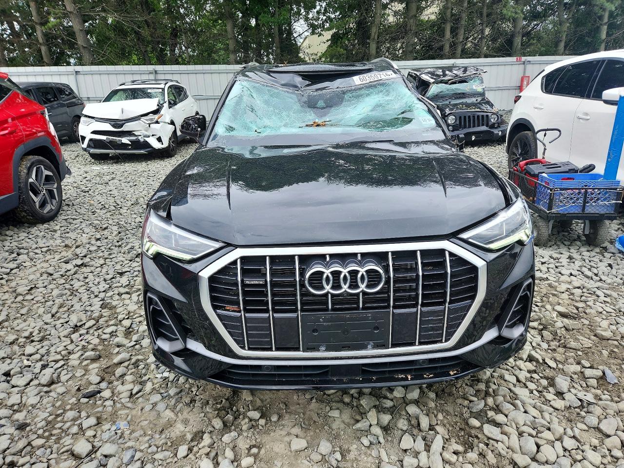 2025 AUDI Q3