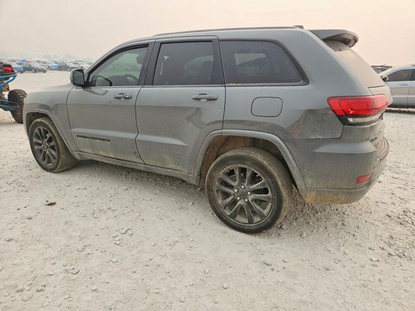 2020 JEEP GRAND CHEROKEE Laredo