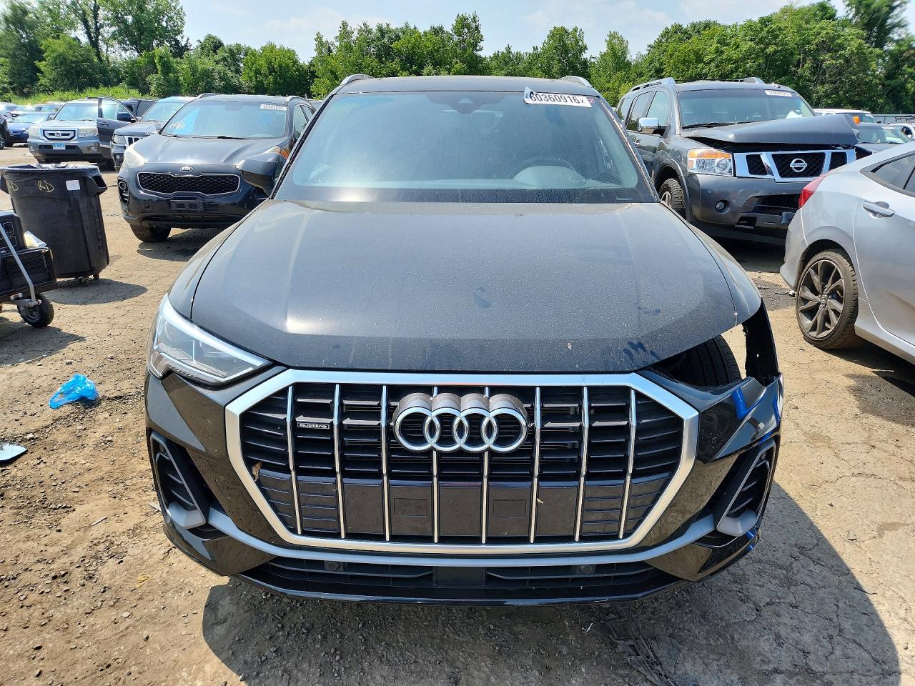 2024 AUDI Q3 S Line quattro Premium
