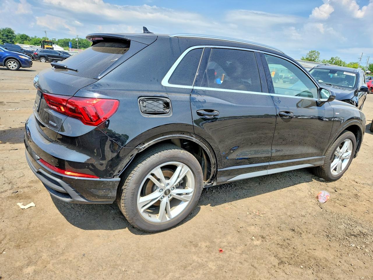 2024 AUDI Q3 S Line quattro Premium