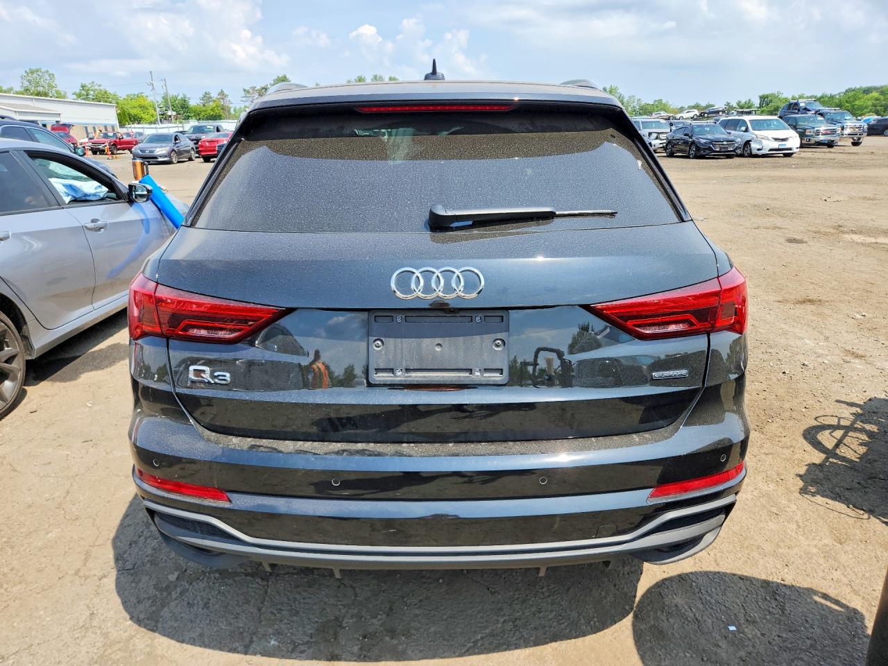 2024 AUDI Q3 S Line quattro Premium