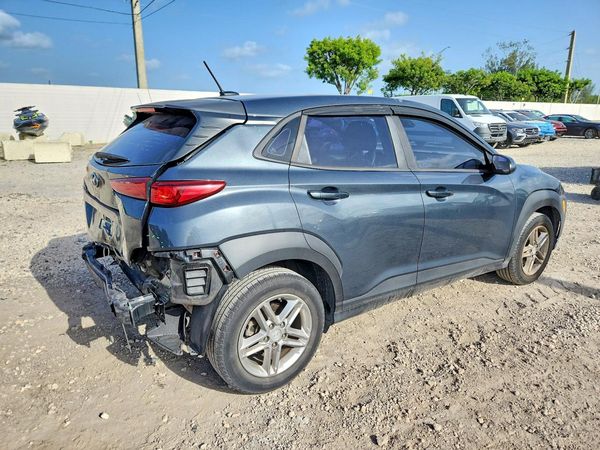 2019 HYUNDAI KONA SE