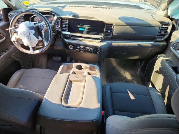 2024 CHEVROLET SILVERADO LT-L