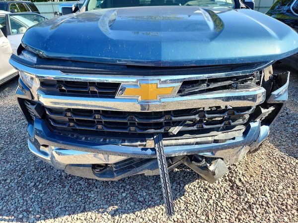2024 CHEVROLET SILVERADO LT-L