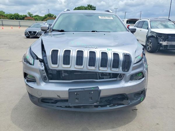 2018 JEEP CHEROKEE LATITUDE FWD