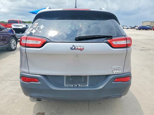 2018 JEEP CHEROKEE LATITUDE FWD
