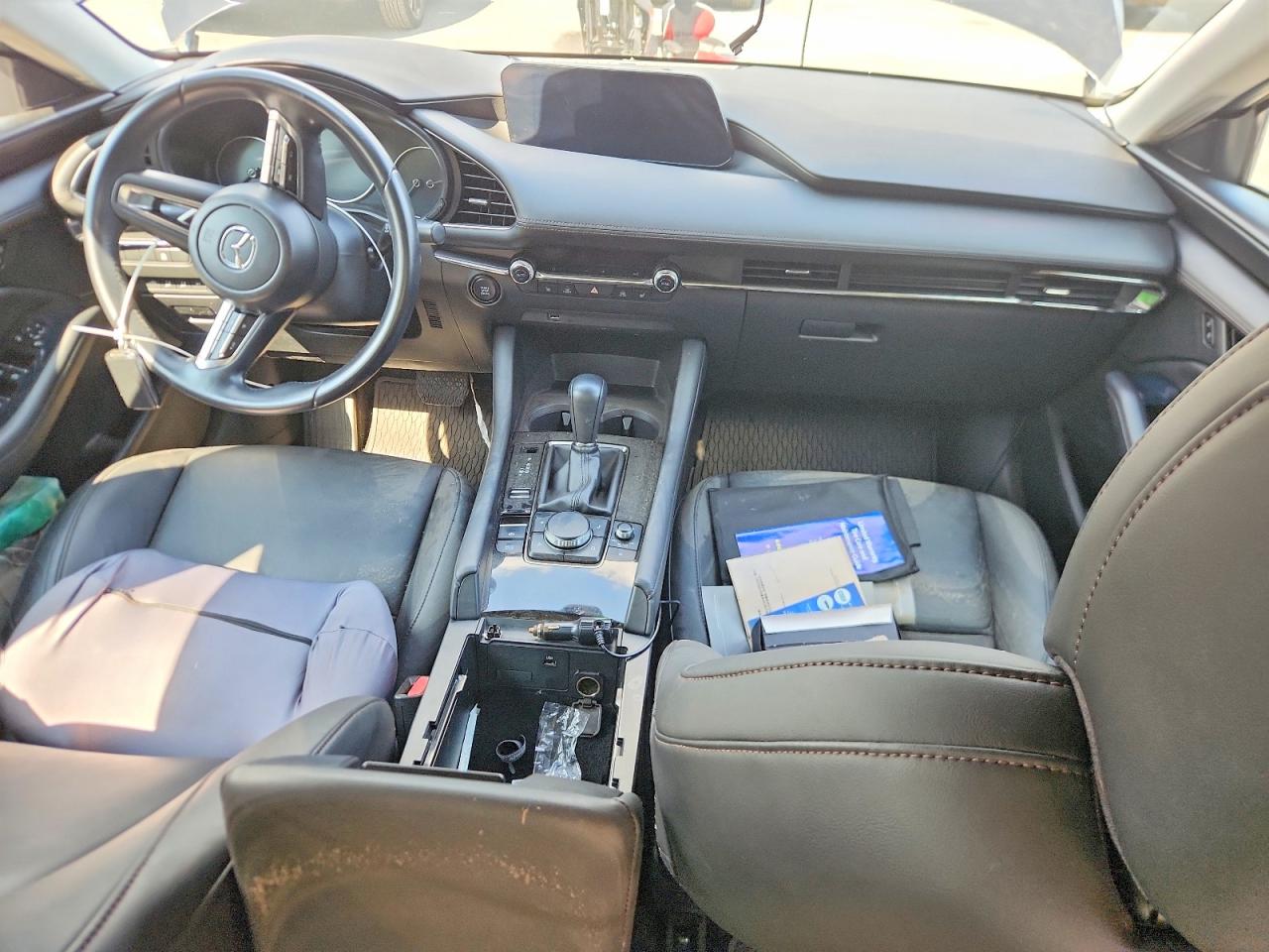 2021 MAZDA 3