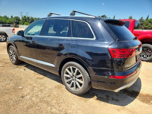 2017 AUDI Q7 quattro Prestige