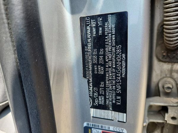 2022 HYUNDAI ELANTRA SEL w/Convenience Pkg