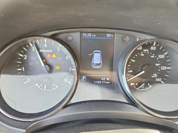 2018 NISSAN ROGUE