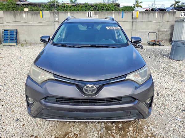 2018 TOYOTA RAV4 Adventure/XLE
