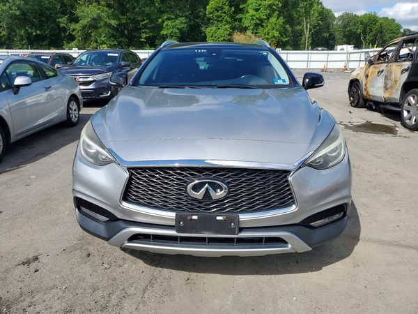 2018 INFINITI QX30