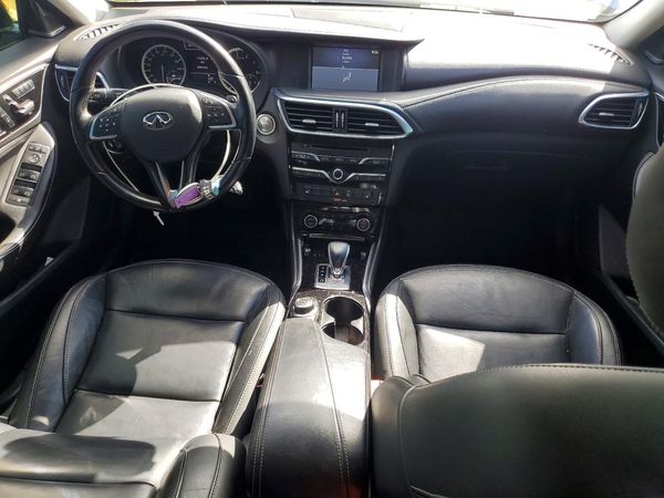 2018 INFINITI QX30