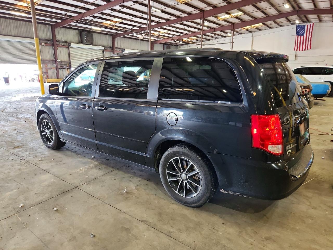 2017 DODGE GRAND CARAVAN GT