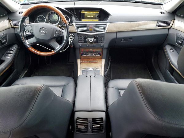 2010 MERCEDES-BENZ E E350