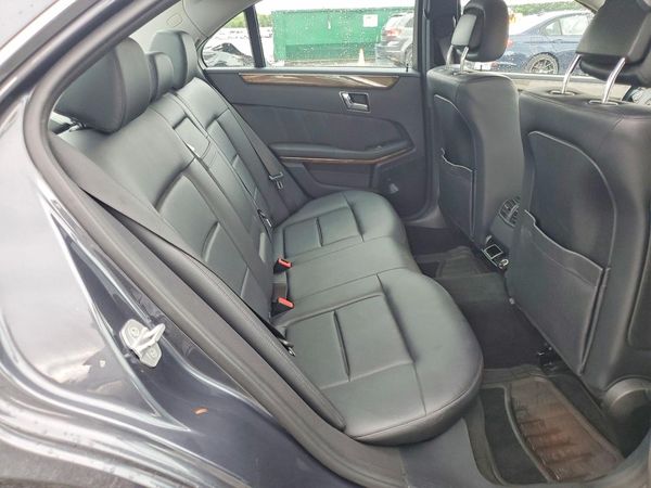 2010 MERCEDES-BENZ E E350