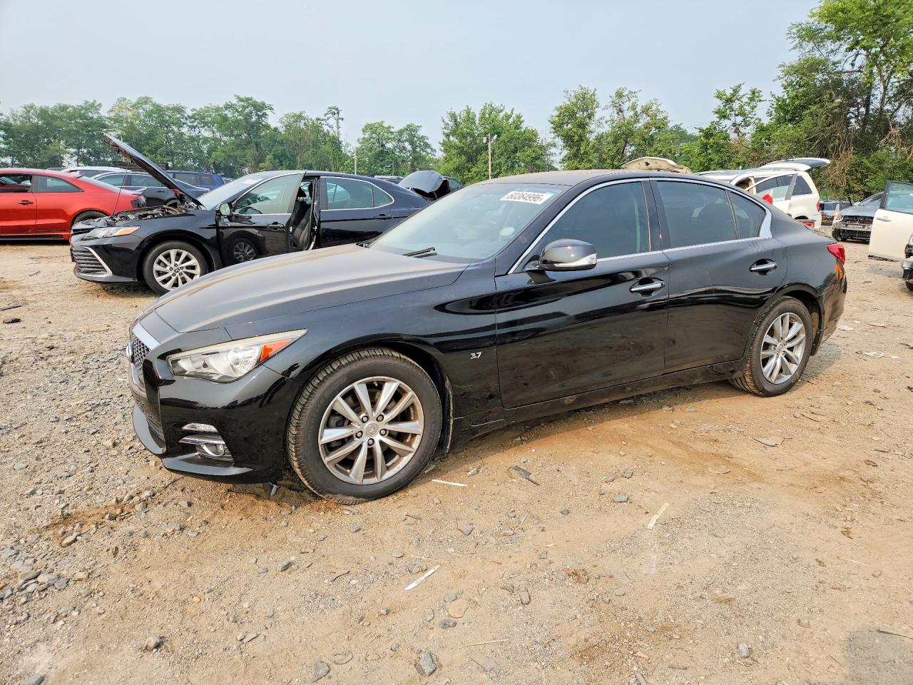 2015 INFINITI Q50