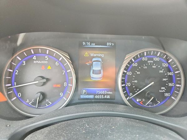 2015 INFINITI Q50