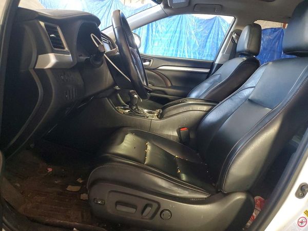 2017 TOYOTA HIGHLANDER