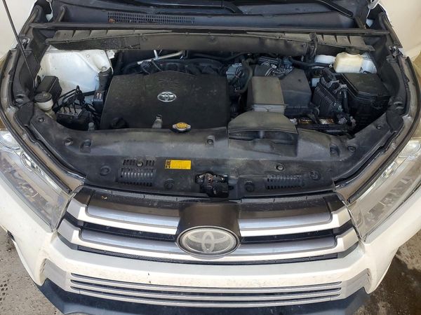 2017 TOYOTA HIGHLANDER
