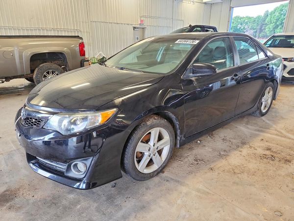 2013 TOYOTA CAMRY