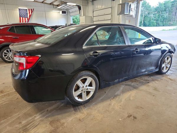 2013 TOYOTA CAMRY