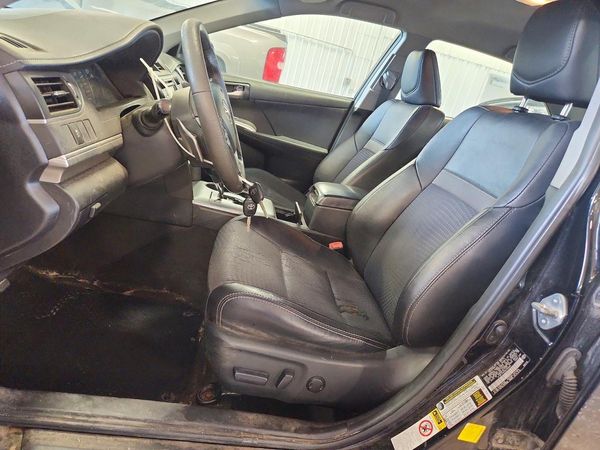 2013 TOYOTA CAMRY