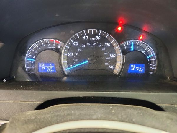 2013 TOYOTA CAMRY