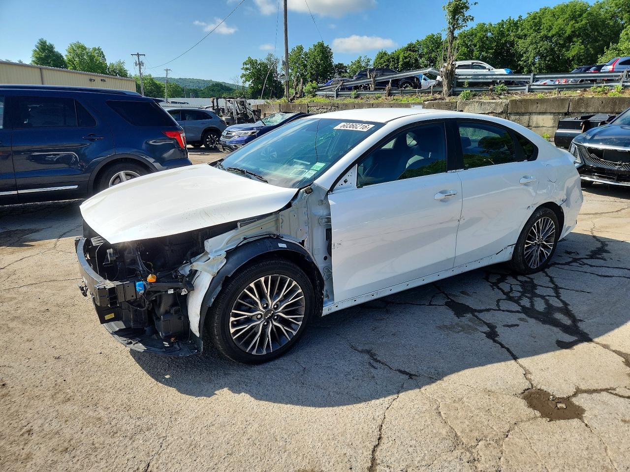 2024 KIA FORTE GT Line