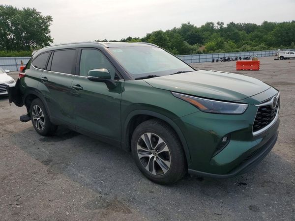 2023 TOYOTA HIGHLANDER