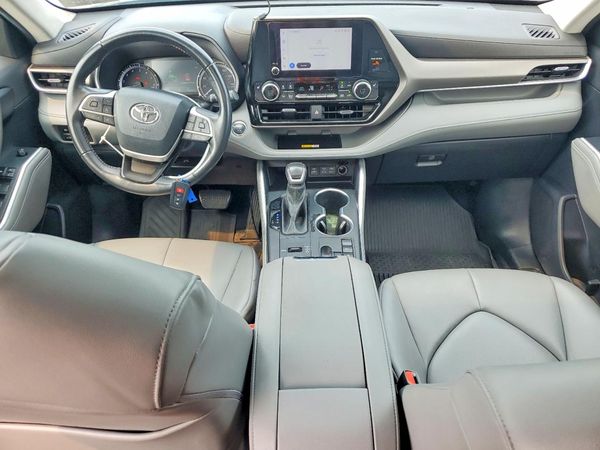 2023 TOYOTA HIGHLANDER