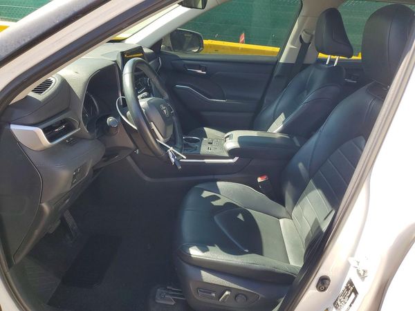 2023 TOYOTA HIGHLANDER