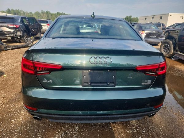 2017 AUDI A4 quattro Premium