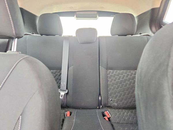 2021 NISSAN KICKS S