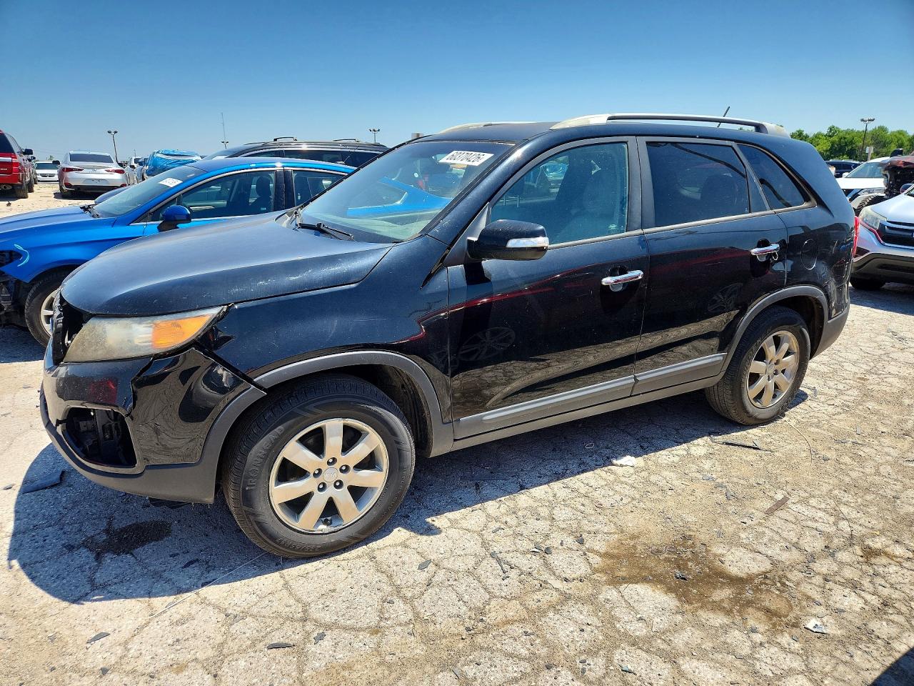 2013 KIA SORENTO Base / LX