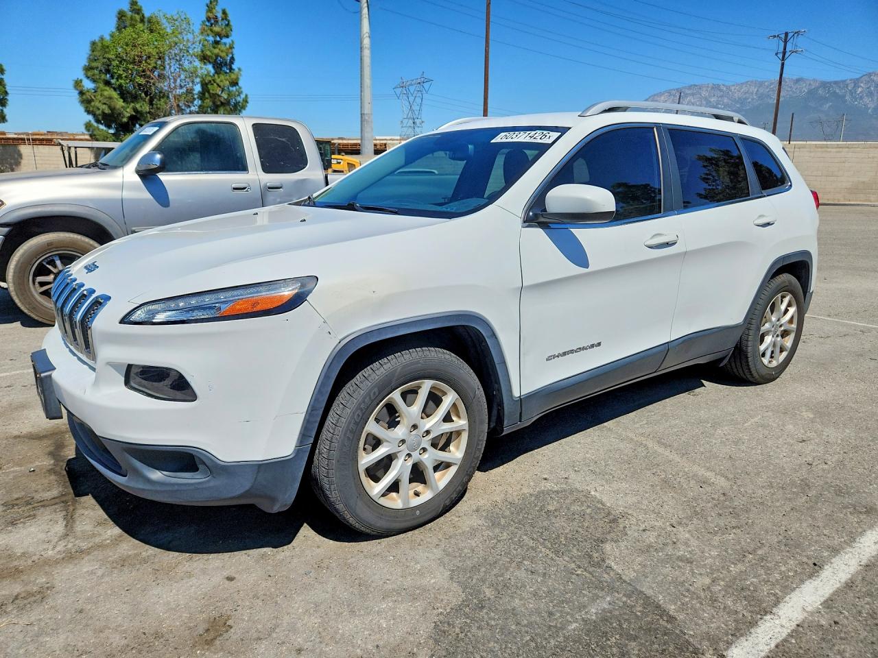 2017 JEEP CHEROKEE LATITUDE FWD