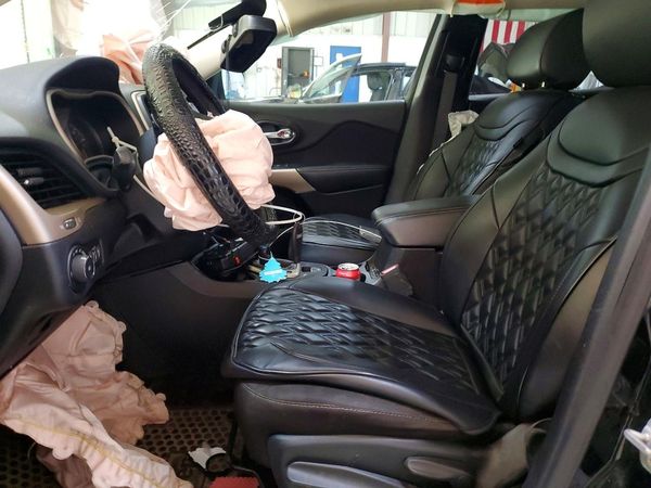 2017 JEEP CHEROKEE LATITUDE 4X4