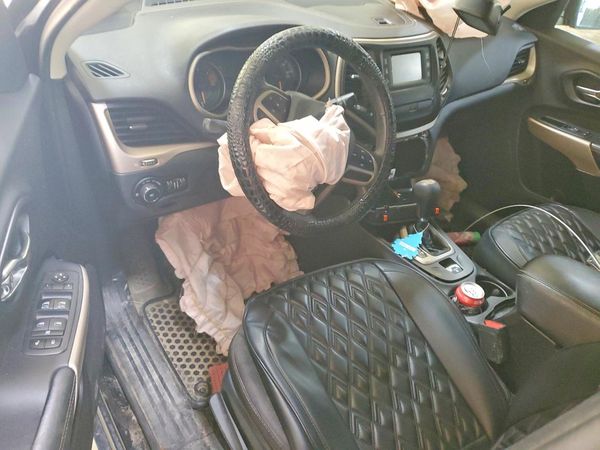 2017 JEEP CHEROKEE LATITUDE 4X4